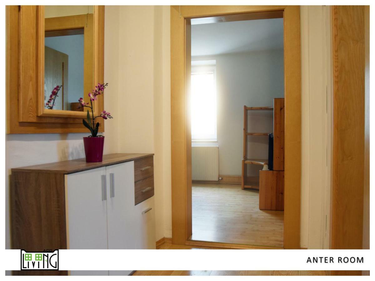 Aco Living - A Cheap Overnight Klagenfurt am Woerthersee Esterno foto